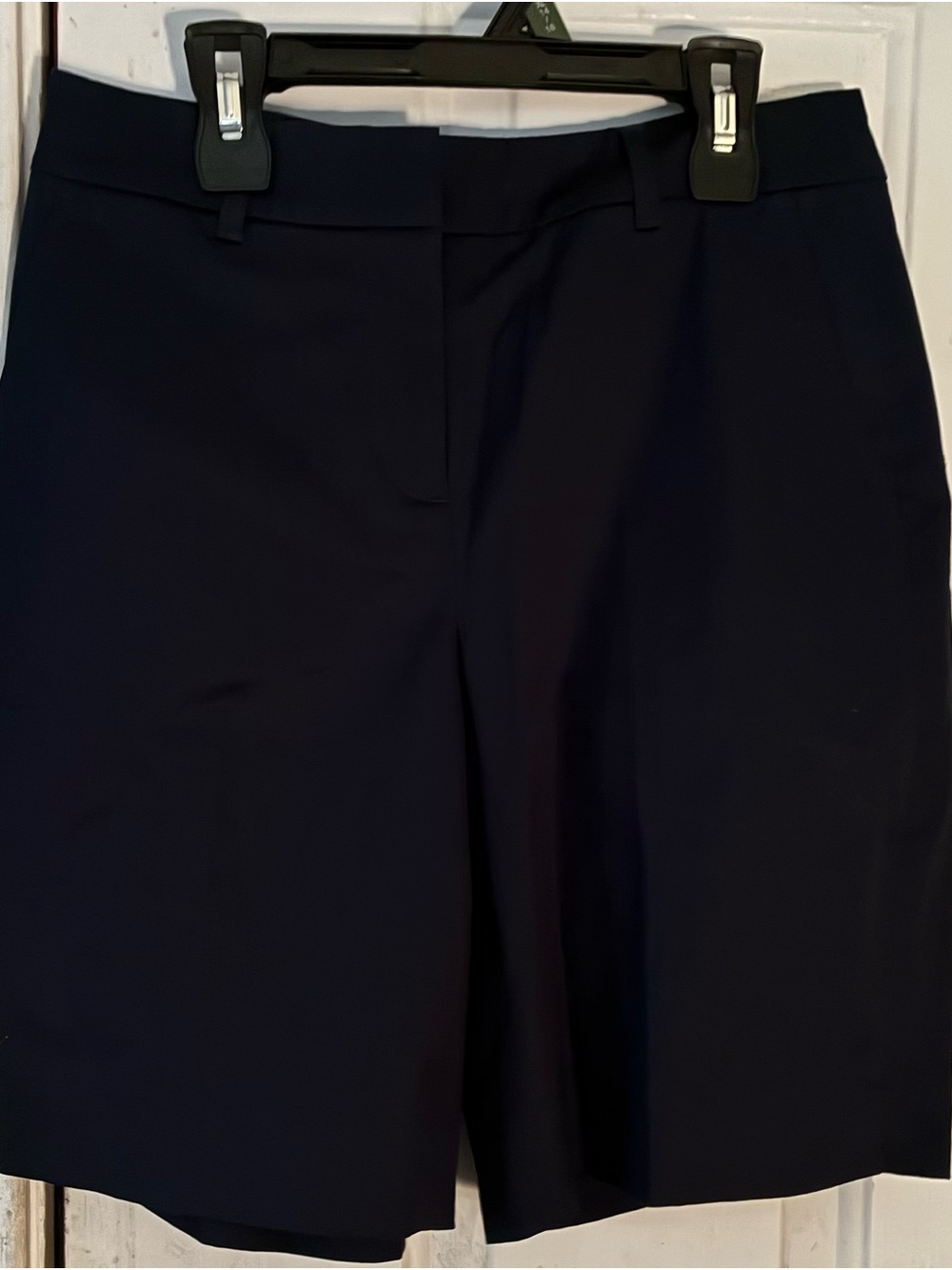Brooks Brothers Navy Tailored Bermuda Shorts size 4 women